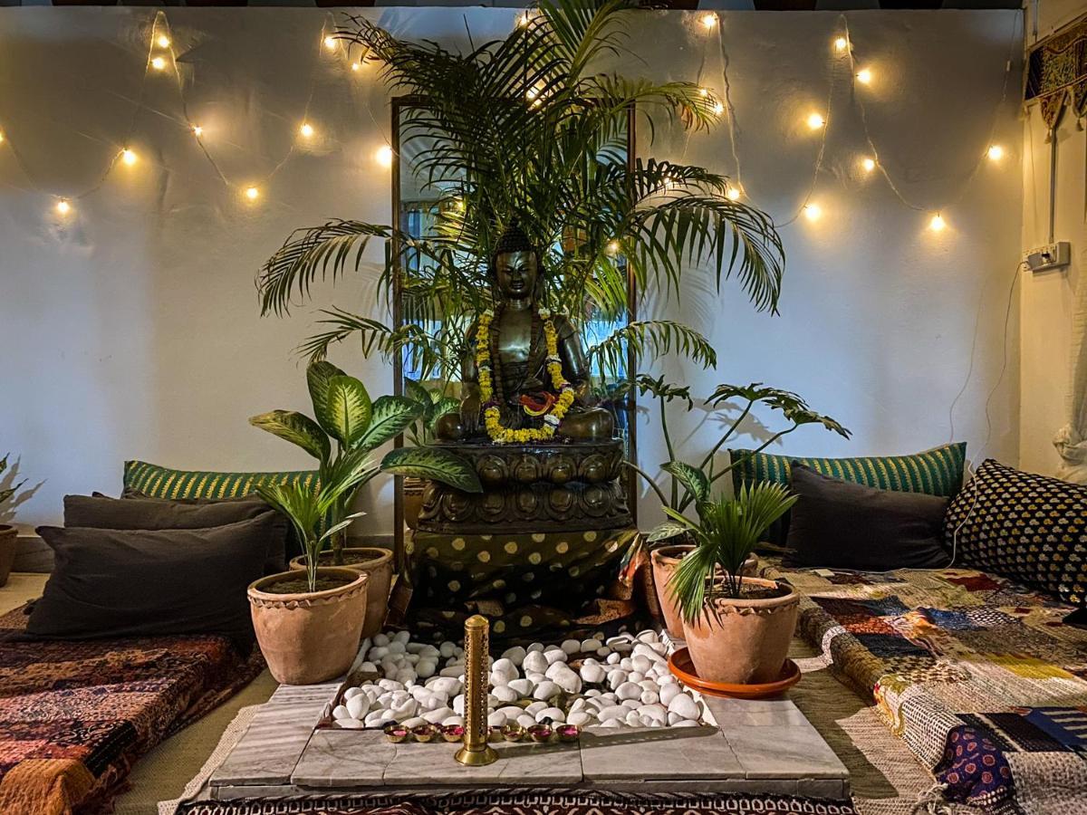 The Pathwalkers' Habitat Varanasi Exterior photo